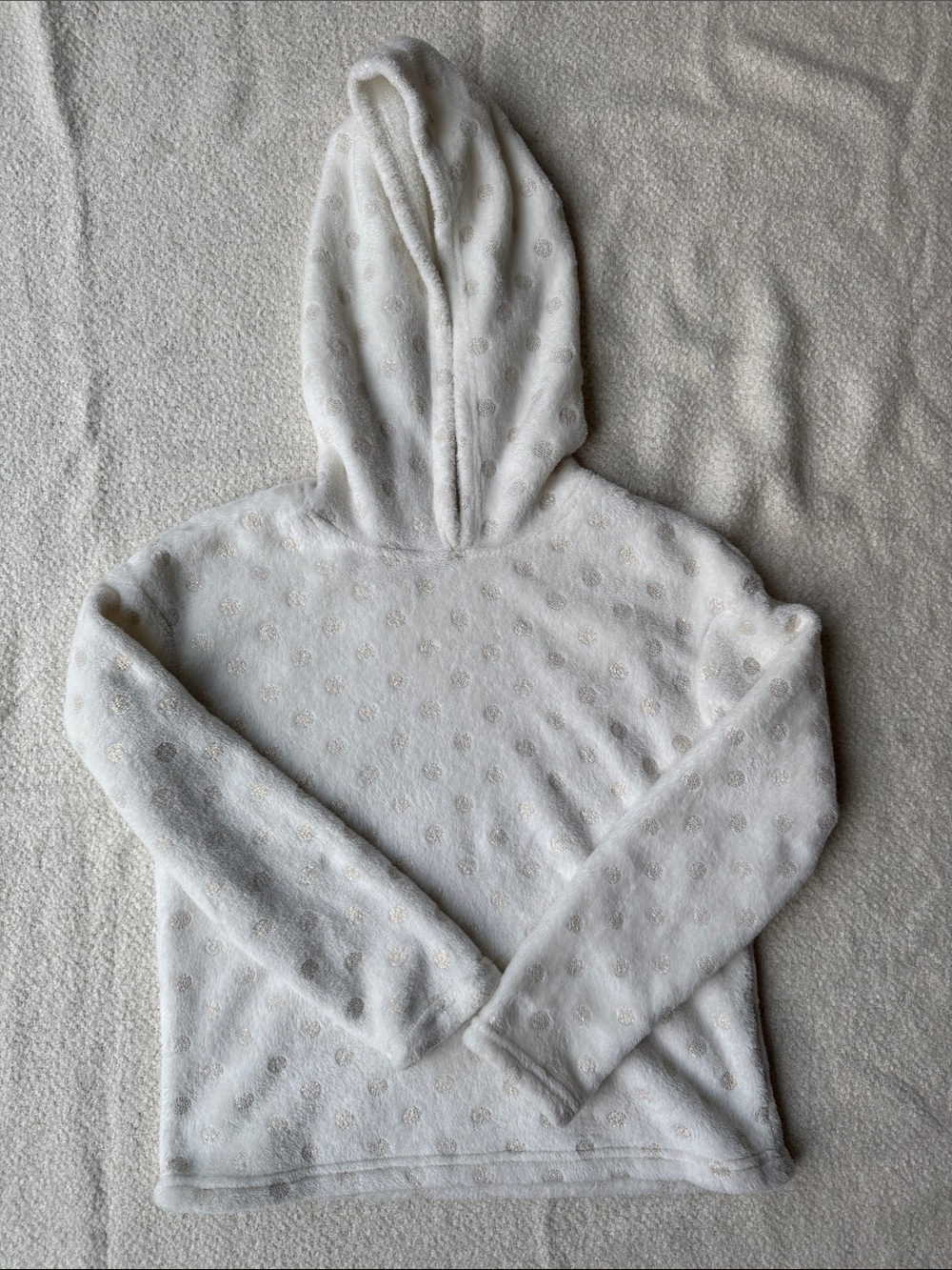 BCBGirls White Hooded Fuzzy Sweatshirt with Subtle Cream Dot Pattern
